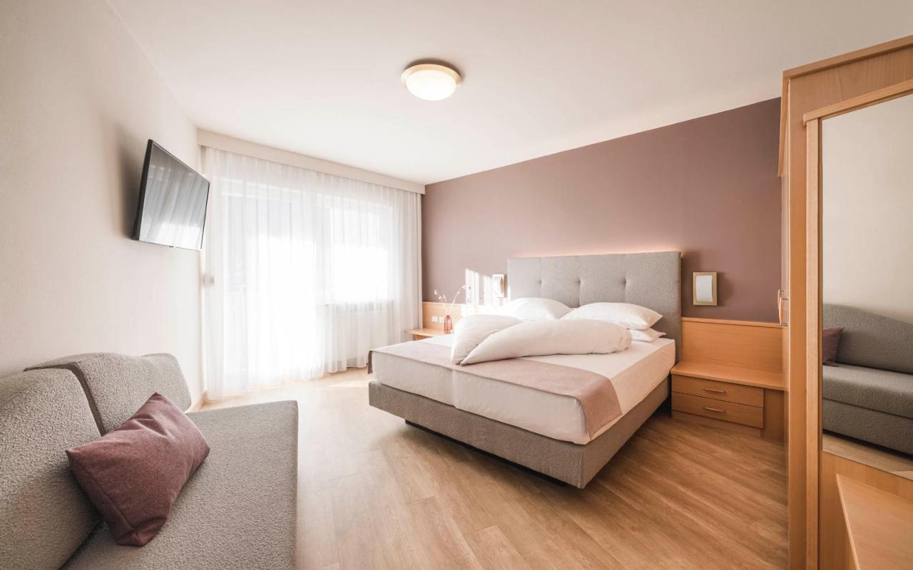 Residence Hirzer Lagundo Luaran gambar