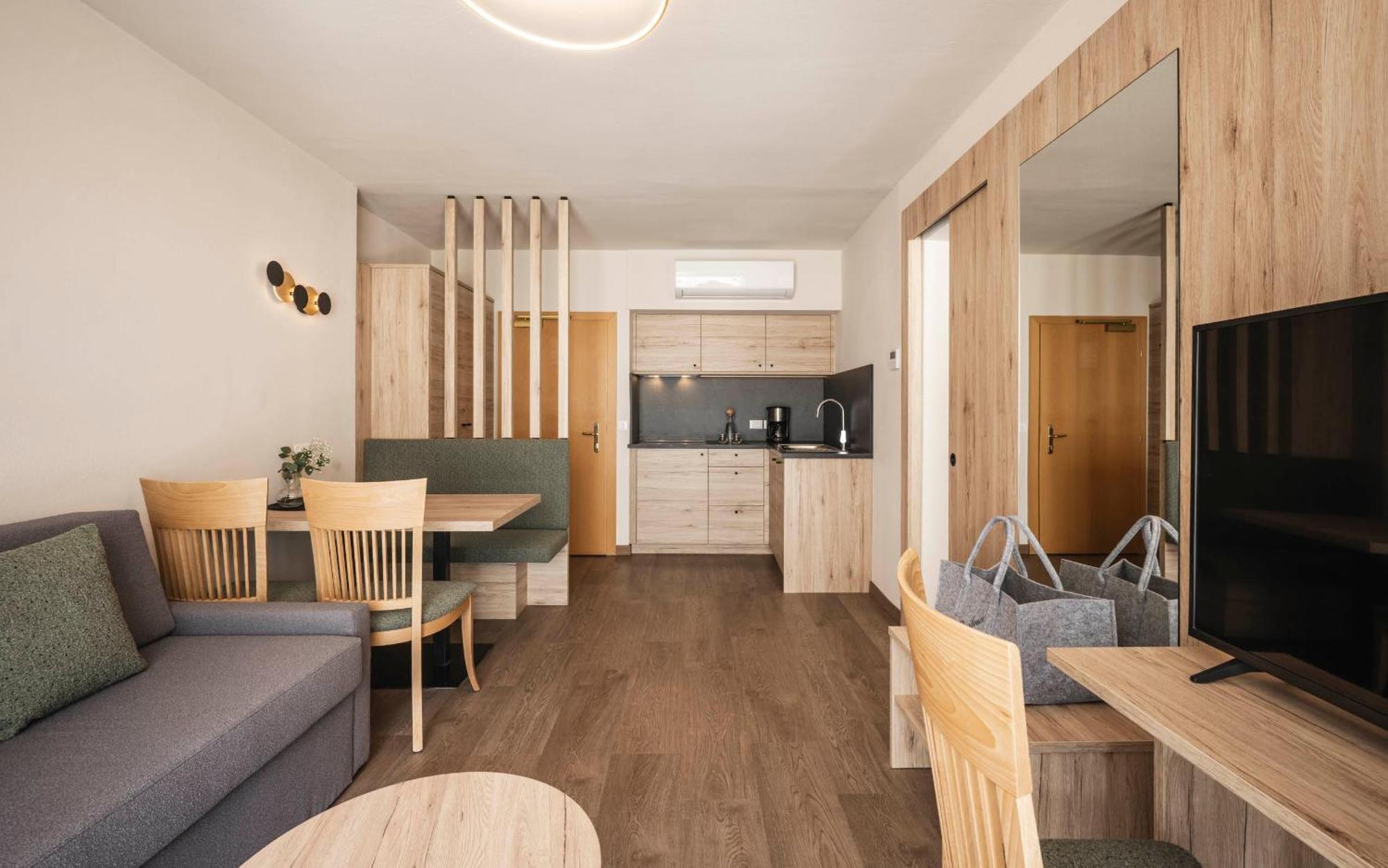 Residence Hirzer Lagundo Luaran gambar
